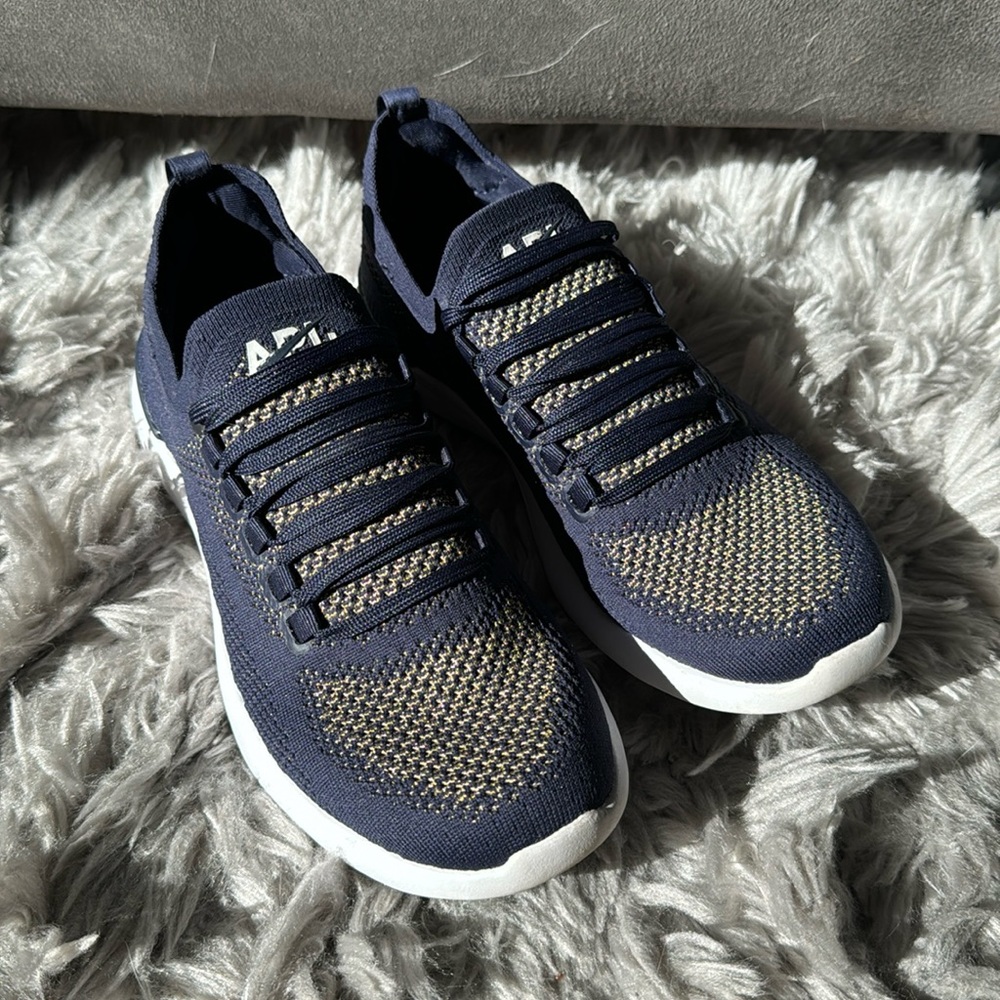 APL Techloom Breeze Size 7 - Like New